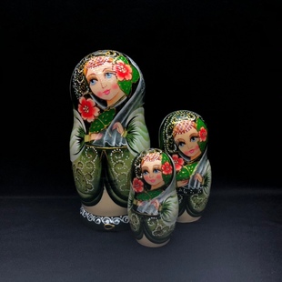 俄罗斯原装 套娃七层绿美女礼物创意礼品儿童益智生日礼物