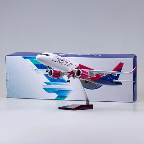 47CM A320维兹航空 Wizz Air带轮起落架树脂客机模型玩具送给