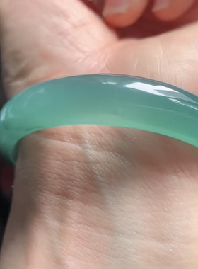 天然翡翠A货冰湖水绿正圈，54-55圈，54.5-11.7-6.1，38.07g