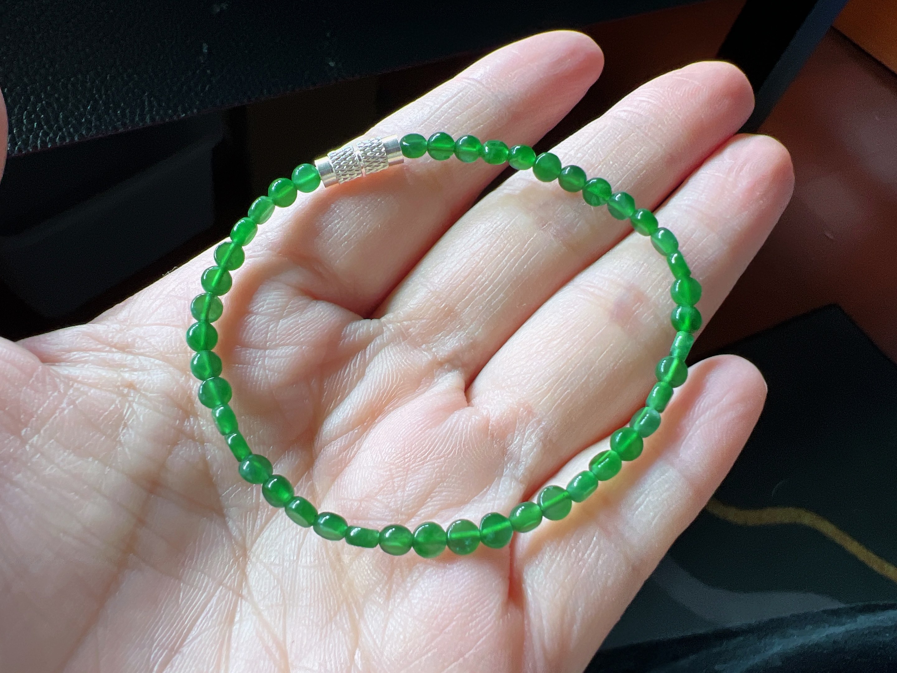 天然翡翠A货冰阳绿扁珠手链，色阳，种水好,珠宝/钻石/翡翠,手链/手串,淘宝优惠券,粉丝福利购,淘宝优惠卷