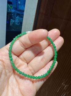 手围14 果阳绿色 17可以戴 卡3.4 天然翡翠A货阳绿小米珠