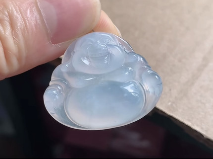 缅甸天然翡翠A货白冰佛公，23.9-28.8-5.9，冰糯近冰，起胶
