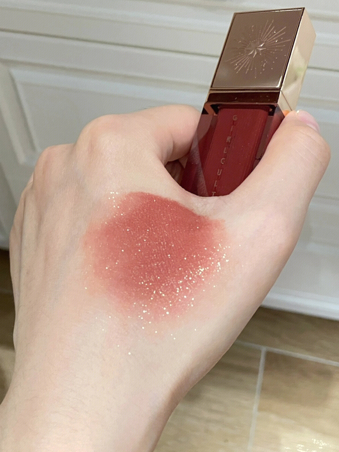 细闪蔷薇豆沙 承认我有被美到Girlcult唇釉唇霜枪林蔷薇哑光细闪