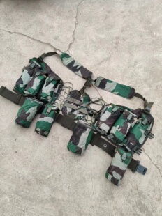 定制款95携行具 老式大花95工具包 多功能战术背心战术肚兜CS装备