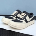 Big Triangle Low Top Classic