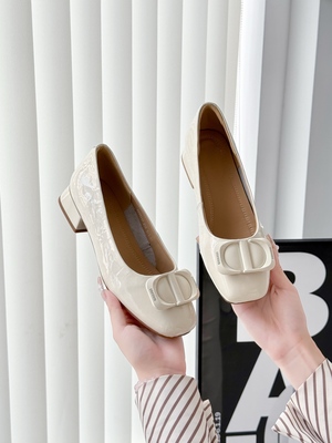 SICA舒适简约2025新款真皮女鞋方头浅口软皮低跟单鞋女鞋