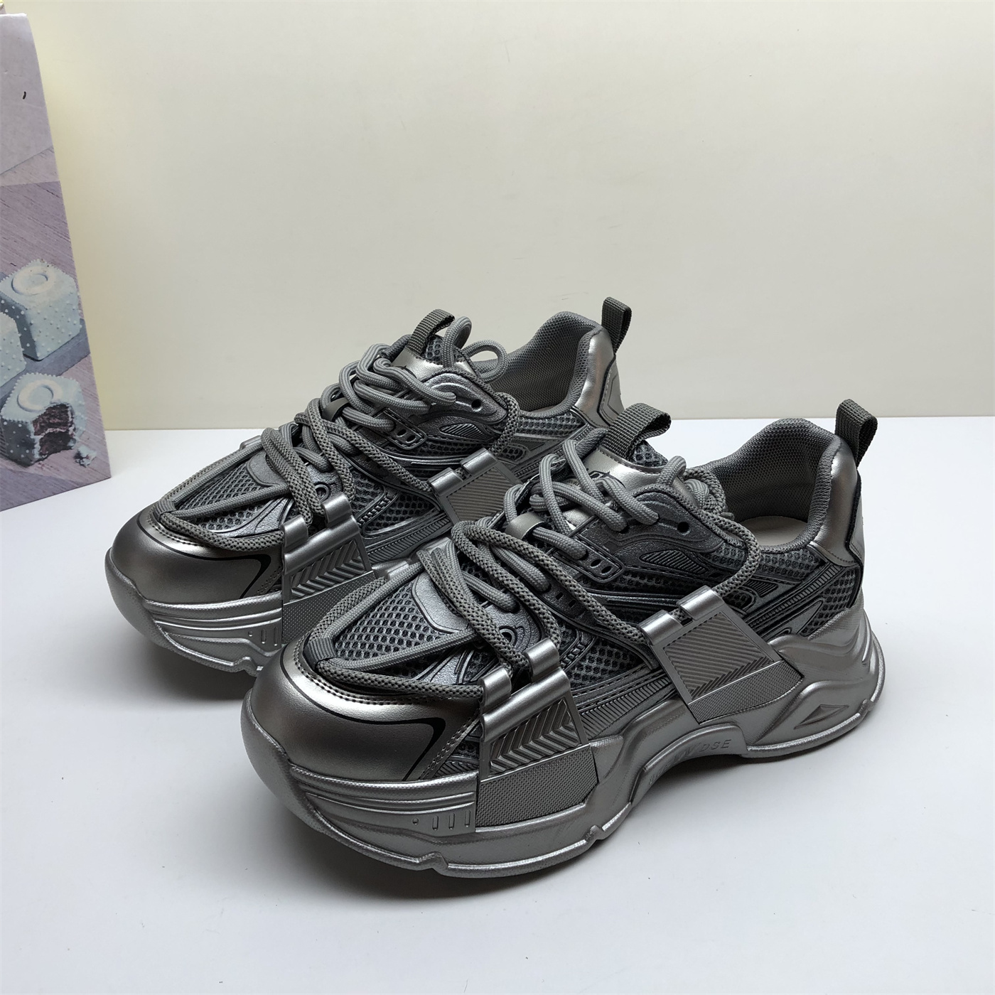 35 38码专柜撤柜真皮厚底老爹鞋女时尚百搭运动休闲鞋超轻增高女