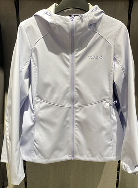 探路者26新款春季女式软壳防风防水透气防风连帽外套TAEEAO82018