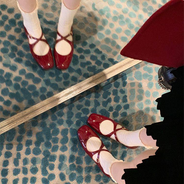 洛可千金2026春秋新款法式方头交叉扣带珍鞋女浅口平底单鞋,女鞋,玛丽珍鞋,淘宝优惠券,粉丝福利购,淘宝优惠卷