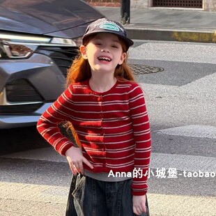 女童假两件撞色条纹长袖毛衣2026秋款百搭女宝宝修身针织衫上衣