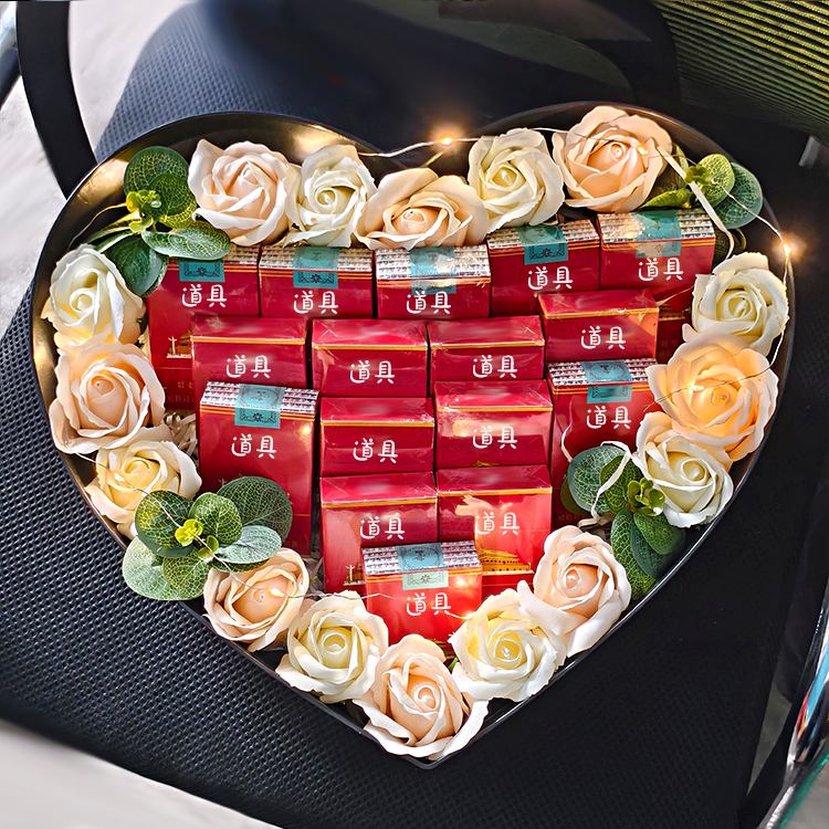 情人节玫瑰花装烟礼盒花艺包装手工材料包生日礼物送男朋友diy