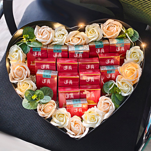 情人节玫瑰花装烟礼盒花艺包装手工材料包生日礼物送男朋友diy
