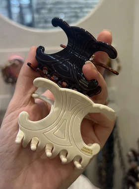 凯旋门中号发抓后脑勺抓夹