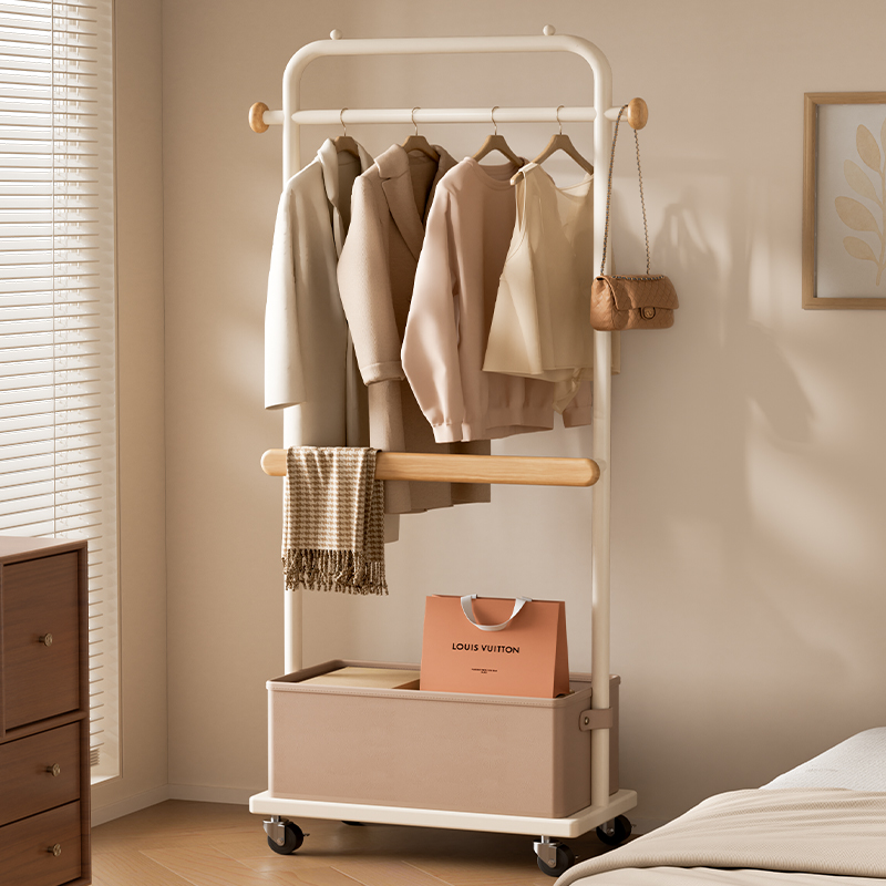 实木质感高级有格调的衣帽架