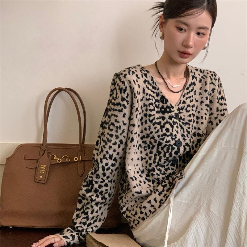 BestU复古豹纹针织开衫