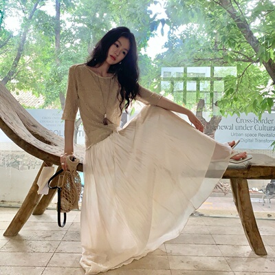 TCCW夏季纯色松紧腰垂感半身裙女