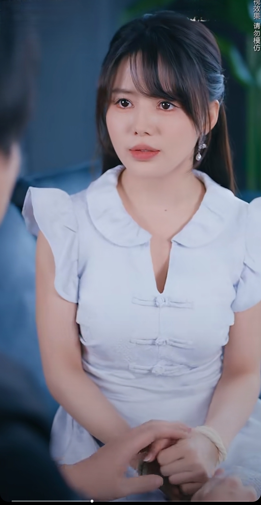 短剧九爷的重燃小玫瑰孟明萱同款蓝色盘扣气质连衣裙短款女2025夏