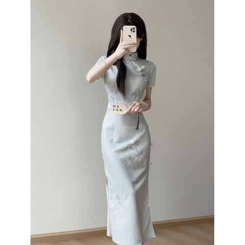 Women New Chinese Style Embroidery Cheongsam Dress