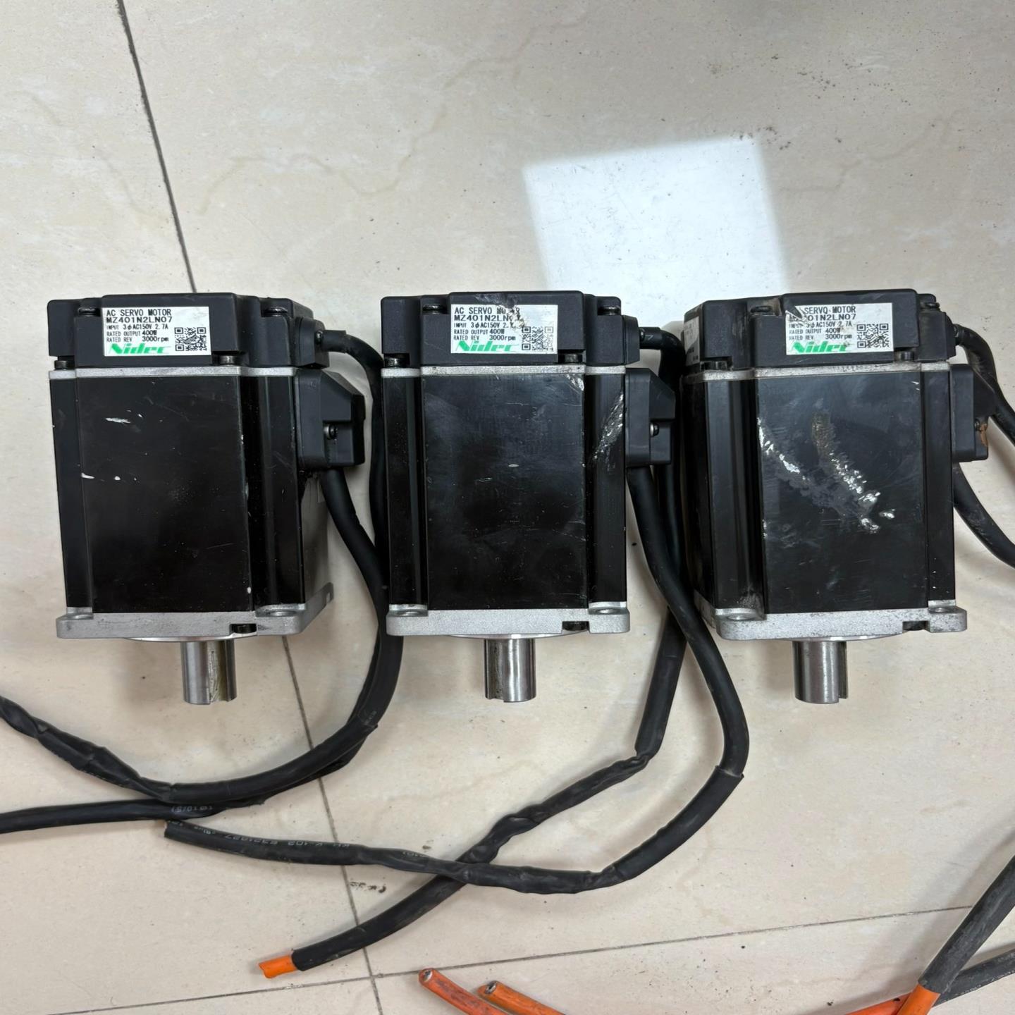 售前询价三协伺服马达 MZ401N2LN07400W功率拆机品-议价