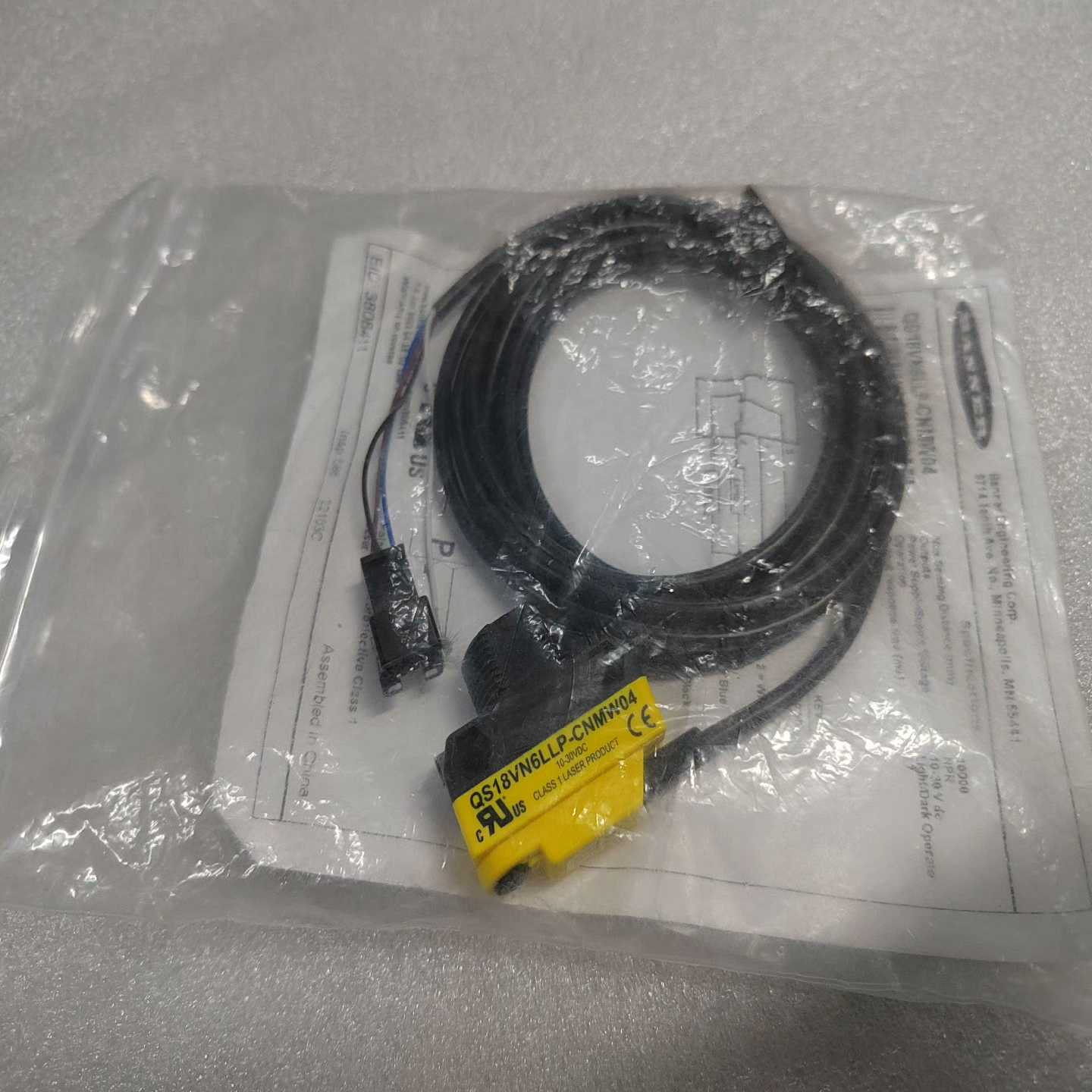 售前询价询价-邦纳QS18VN6LLP-CNMW04光电感测器