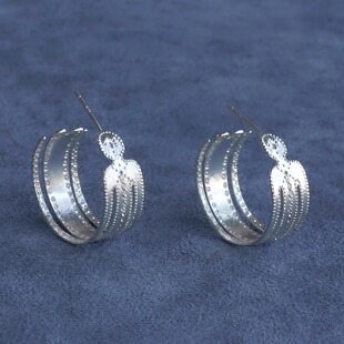 胡椒盐 PEPE 纯银瑜伽人耳环 SALE