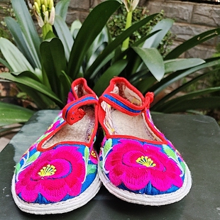 云南绣花鞋贵州布鞋纯手工千层底毛边布底鞋方口女式一字扣带妈妈