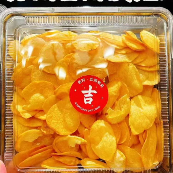 香酥包装休闲零食金黄色