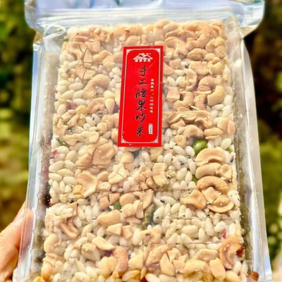 陆家农庄手工腰果炒米焦甜薄脆