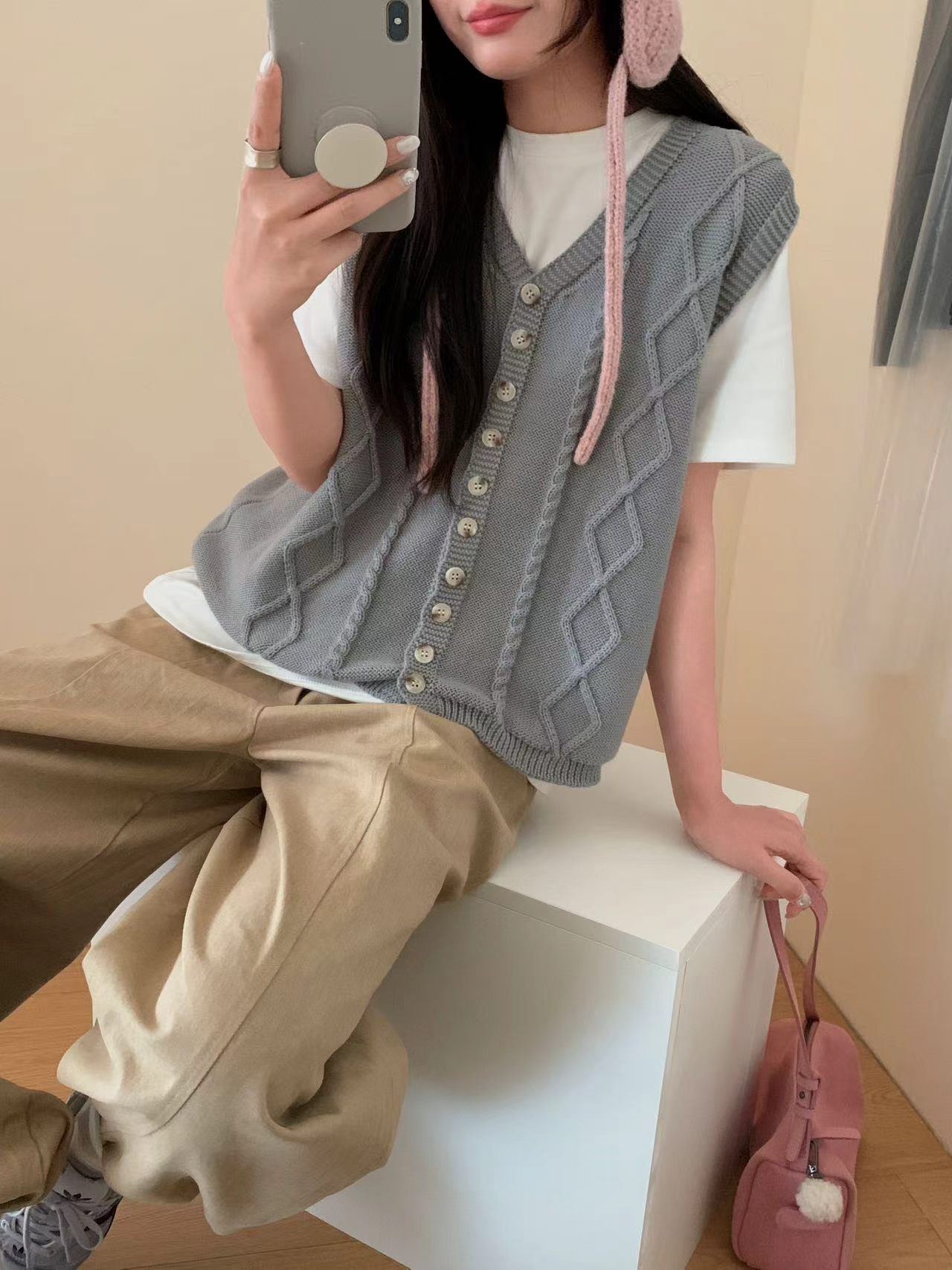 2026秋装新款细棉线针织衫简约时尚女马甲背心上衣