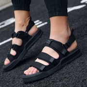 Giày nam mùa hè mới đôi giày đi biển cá tính, đôi giày La Mã giản dị Việt Nam đế dày thể thao Dép nam Hàn Quốc - Sandal