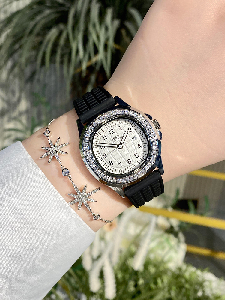 IBSO2025年新款超薄女士手表潮流女表胶带正品镶钻轻奢小众时装表
