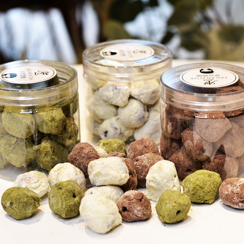 奶枣手工巴旦木夹心红枣坚果糕点