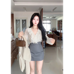 醋酸衬衫 荷叶边光泽感V领长袖 女 春季 晚安里里wananlili.店主推荐