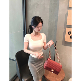 性感U领纯色短袖 夏季 T恤褶皱显身材韩漫女 wananlili晚安里里