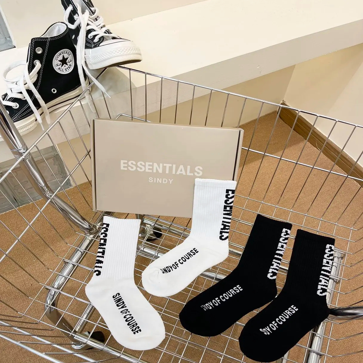 外贸字母运动中筒袜ES001