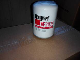 康明斯发电机组发动机冷却液水滤芯WF2075 WF2076