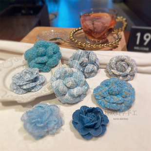 春夏新款清新蓝色小香风山茶花胸针文艺复古静默风胸花西装别针