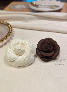 白领通勤高级感白色优雅胸花