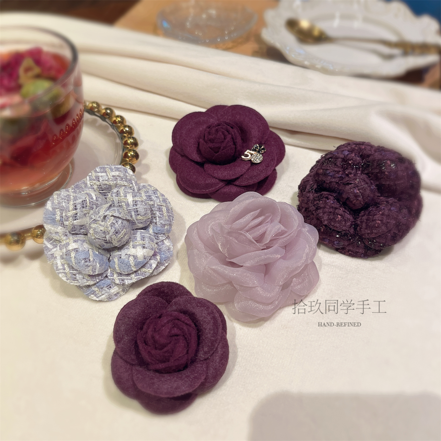 紫色浪漫贵气山茶花胸针粗花呢小香风胸花叠戴外套毛衣配饰品别针