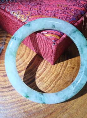 A货翡翠糯化冰胶飘绿花57.1圈口手镯