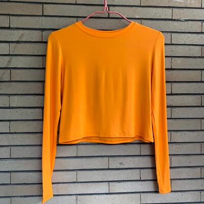 欧美风短款莫代尔套指长袖女T恤