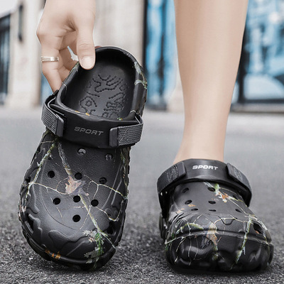 Summer Women's and Men's Clogs Slippers Classic Couple's