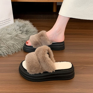 居家厚底松糕毛毛拖鞋女秋冬外穿2024网红欧货爆款高级感高跟棉拖