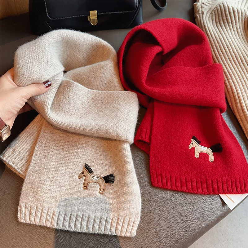 100%WOOL刺绣纯色围巾围脖女冬季