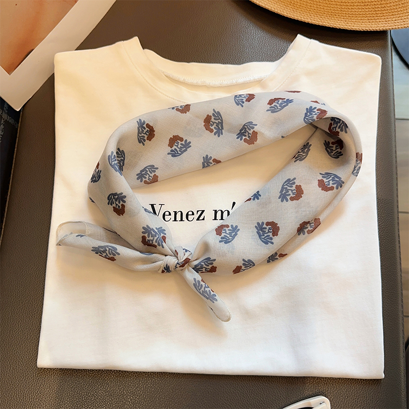 秋季新款棉麻印花百搭方巾通勤叠穿小丝巾女时尚绑头巾护颈领巾薄