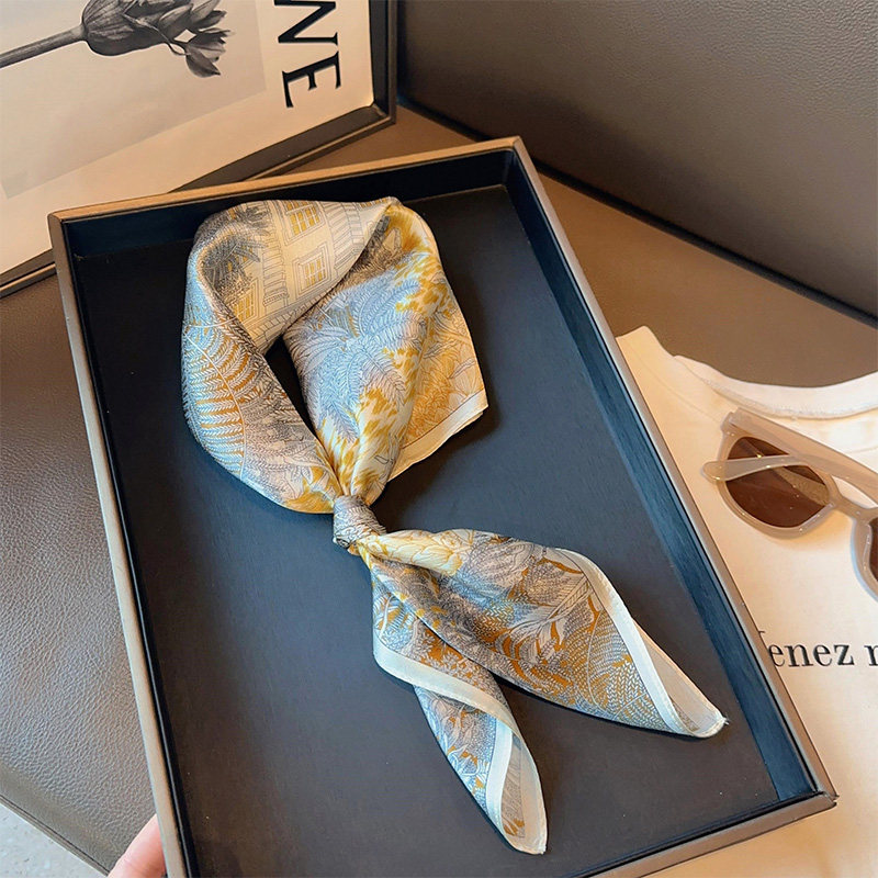 热带丛林真丝小方巾100%桑蚕丝丝巾围巾女春季款西装时尚领巾送礼