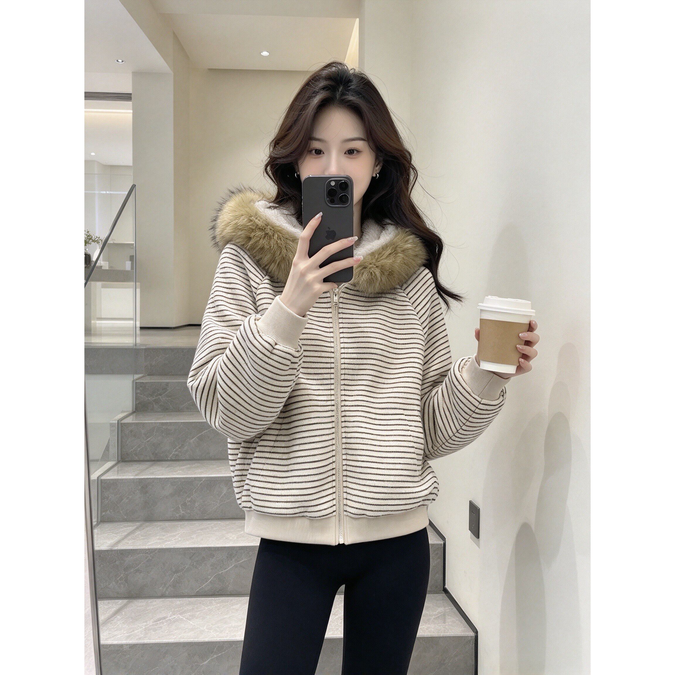 复古条纹大毛领棉服女 连帽宽松落肩袖冬季休闲加厚外套