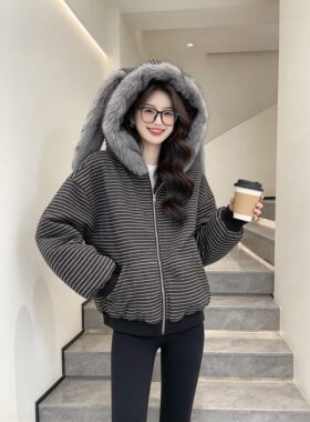 条纹兔耳朵大毛领棉服女小个子冬季连帽宽松可爱加厚短款外套