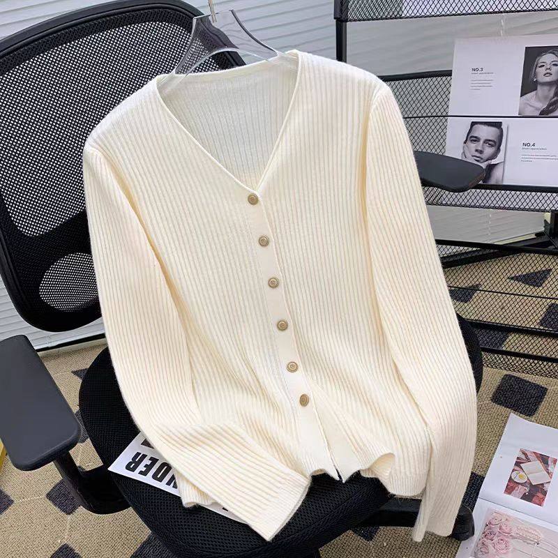 21027简约V领单排扣长袖针织衫外套韩系坑条纹显瘦百搭毛衣开衫女,女装/女士精品,毛针织衫,淘宝优惠券,粉丝福利购,淘宝优惠卷