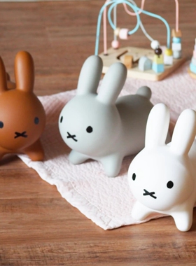 日本Ides设计 米菲兔摇铃公仔Miffy创意宝宝陪伴响铃玩偶玩具礼物